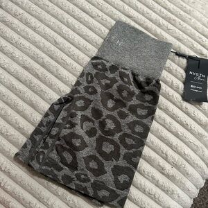 NVGTN Charcoal Leopard Print Leggings